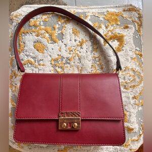 GUESS Evie Medium Shoulder Bag Deep Red / Gold Hardware